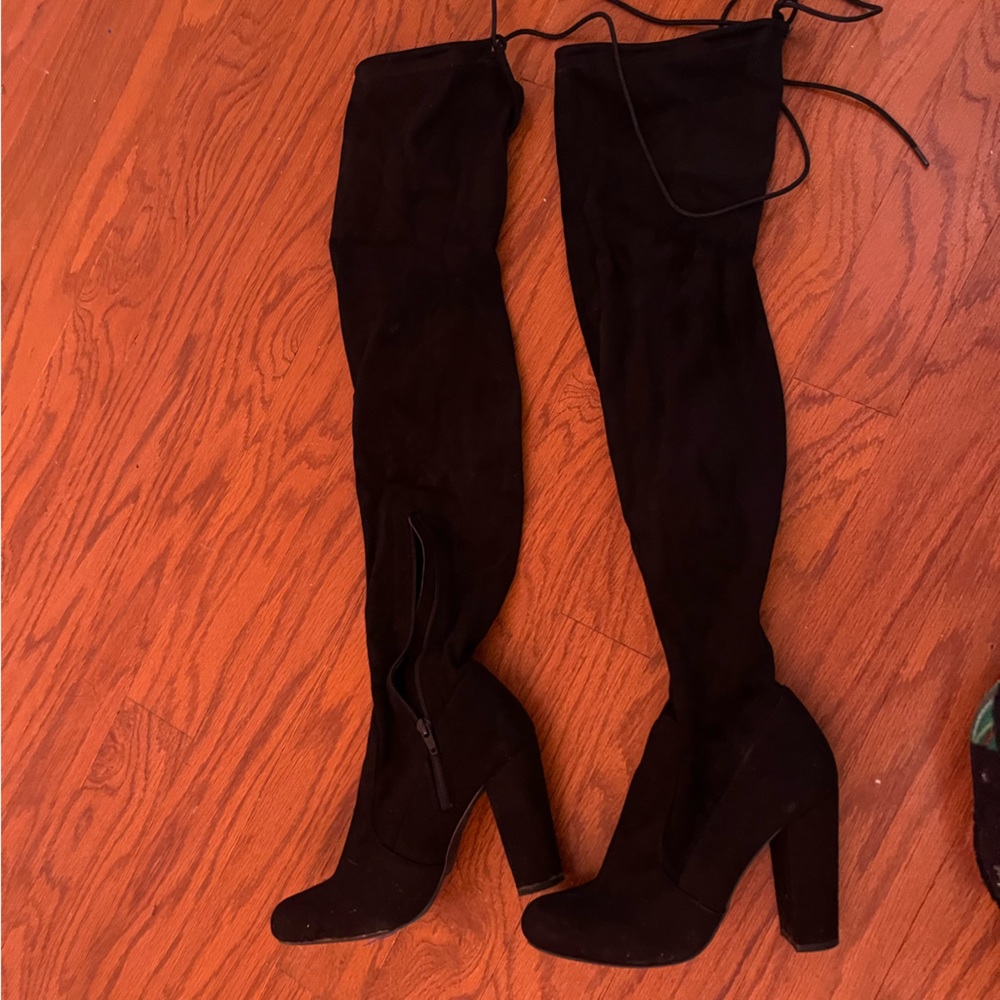 Lulus knee high boots